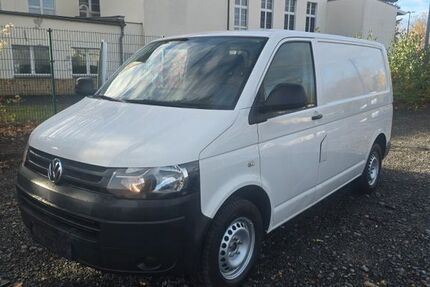 VW T5 Transporter 199.452 km 8.250 € Leipzig 04328