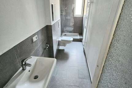 Wohnung Halle (Saale) Lutherplatz/Thüringer Bahnhof - 3 Zimmer, 72 m&sup2;, 550&euro; | Angebot:27701455
