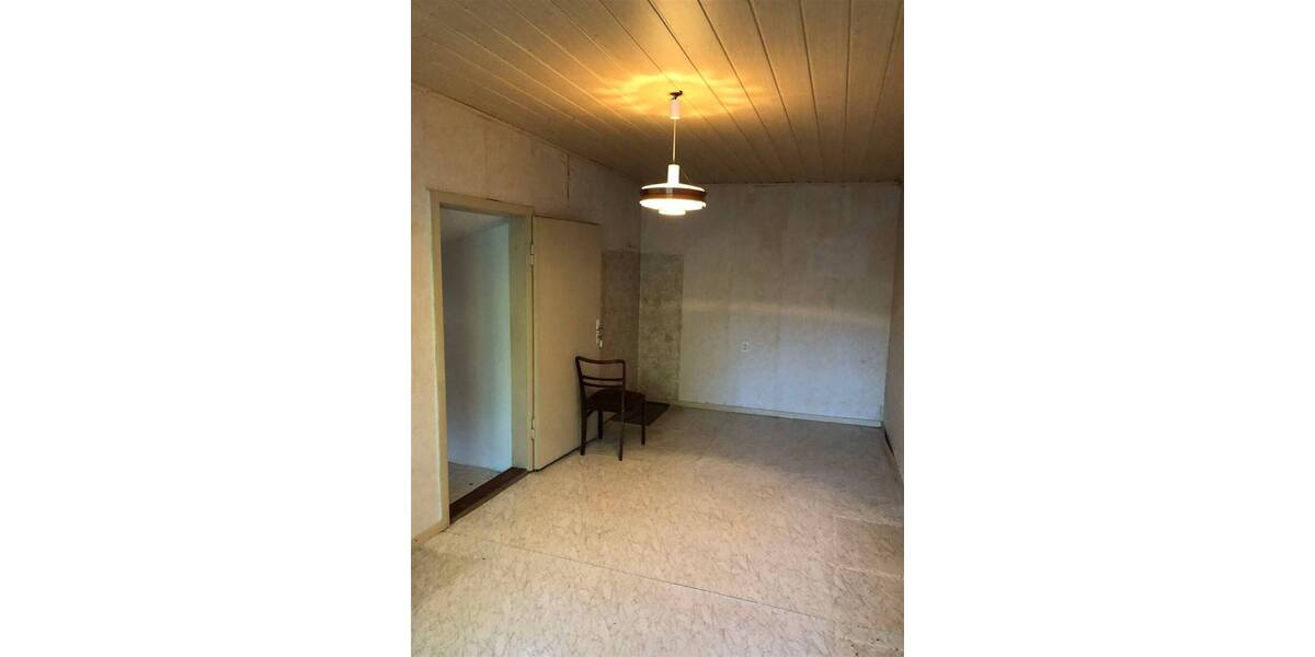 Einfamilienhaus Querfurt Weißenschirmbach - 5 Zimmer, 123 m&sup2;, 59.000&euro; | Angebot:25740254