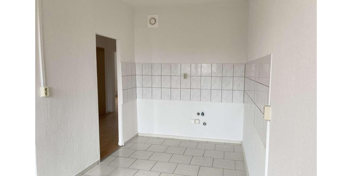 Etagenwohnung Halle (Saale) Halle-Neustadt - 3 Zimmer, 57 m&sup2;, 339&euro; | Angebot:25499228