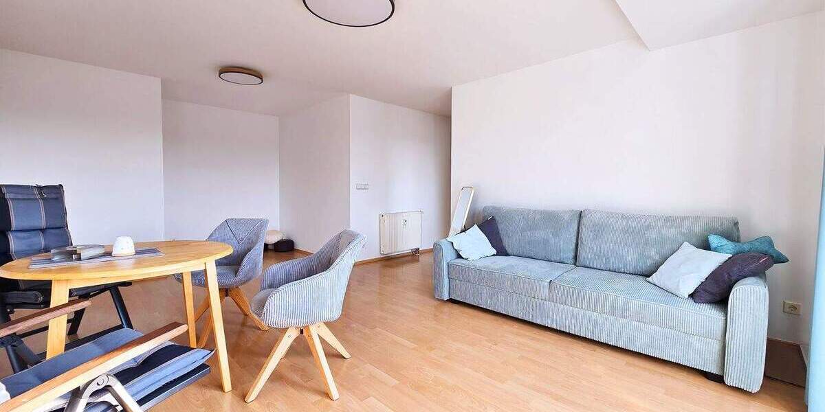 Etagenwohnung Köthen (Anhalt) Köthen - 2 Zimmer, 64 m&sup2;, 420&euro; | Angebot:25995892