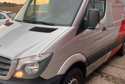 Mercedes-Benz Sprinter 189.000 km 14.900 € Leipzig / Holzhausen 04288