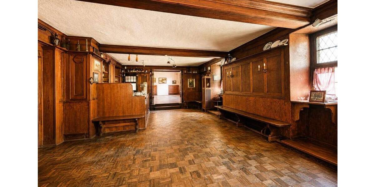 Mehrfamilienhaus, Wohnhaus Halle (Saale) Giebichenstein - 1 Zimmer, 174 m&sup2;, 1.100.000&euro; | Angebot:26616562