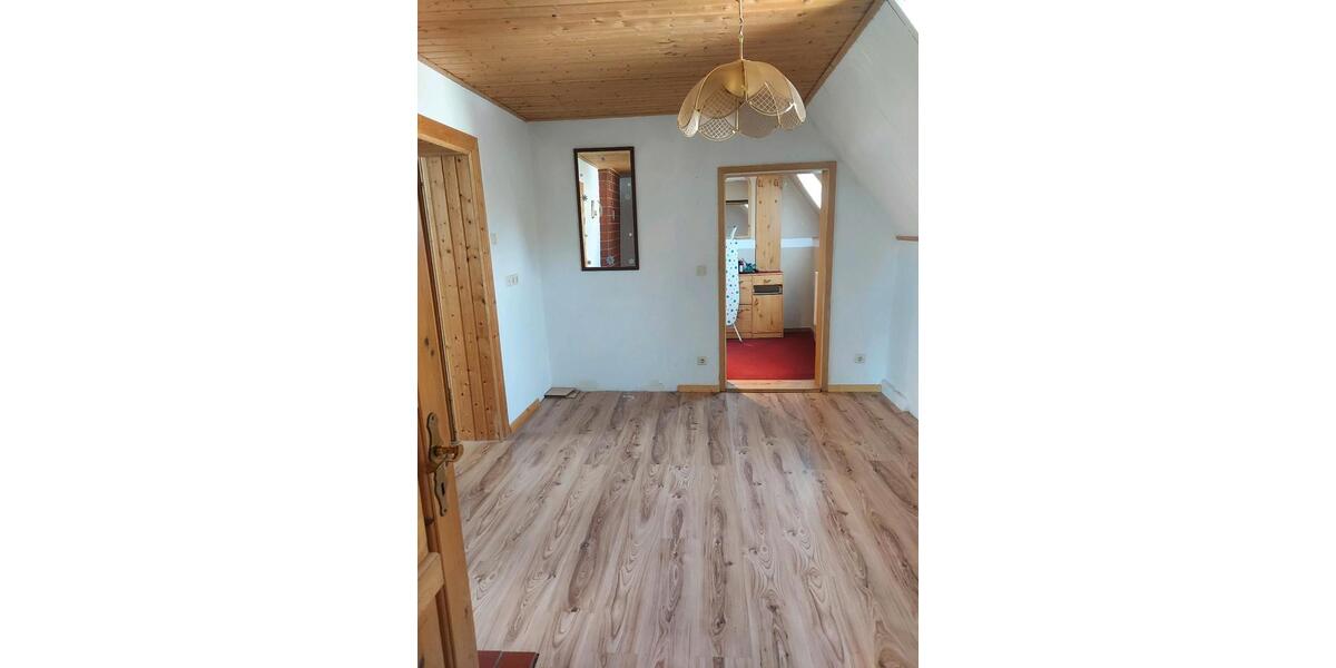 Einfamilienhaus Delitzsch - 10 Zimmer, 200 m&sup2;, 165.000&euro; | Angebot:26262586