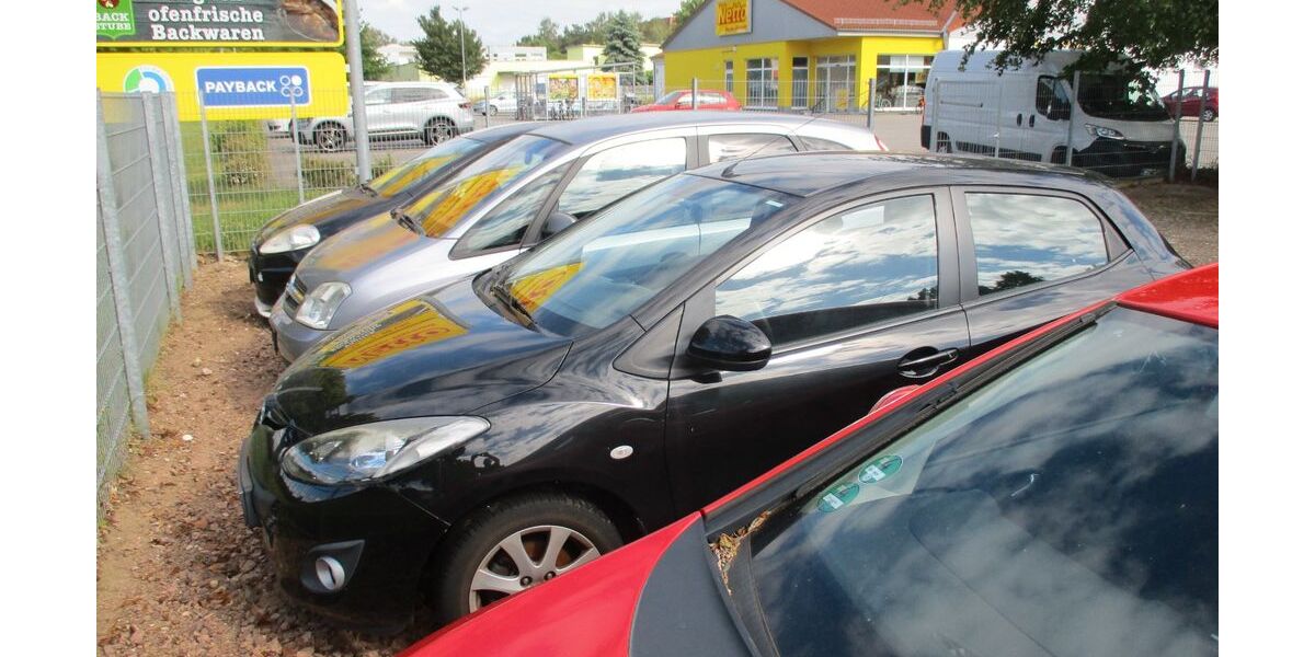 Mazda 2 82.000 km 5.900 &euro; Köthen 06366