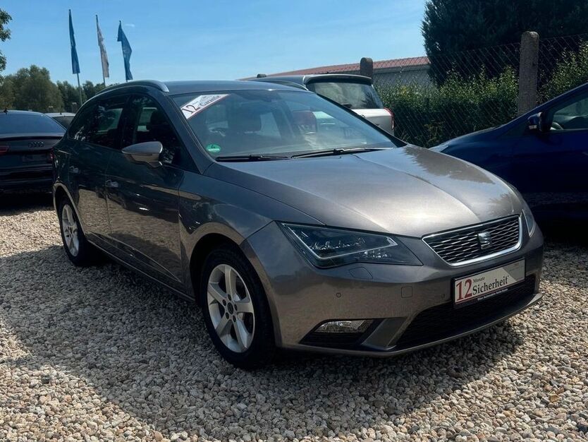 Seat Leon 59.779 km 13.999 € Bad Lauchstädt 06246