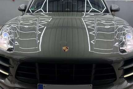 Porsche Macan 129.500 km 34.300 € Halle 06120