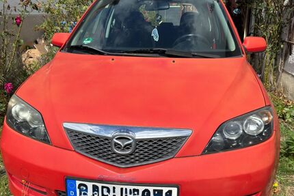 Mazda 2 153.010 km 2.300 &euro; Leuna 06237