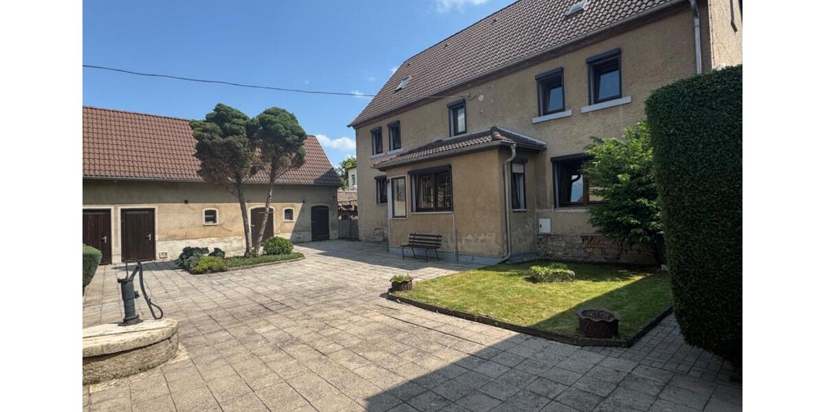 Einfamilienhaus Querfurt - 10 Zimmer, 196 m&sup2;, 200.000&euro; | Angebot:26075362