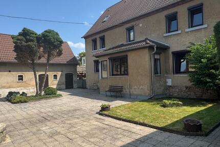 Haus Querfurt - 10 Zimmer, 196 m&sup2;, 200.000&euro; | Angebot:26075362