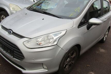Ford B-Max 139.976 km 3.290 &euro; Halle 06130