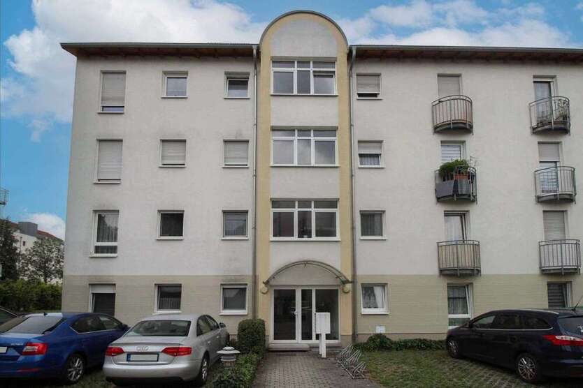 Wohnung zum Kaufen in Leipzig 149.000 € 62.75 m²