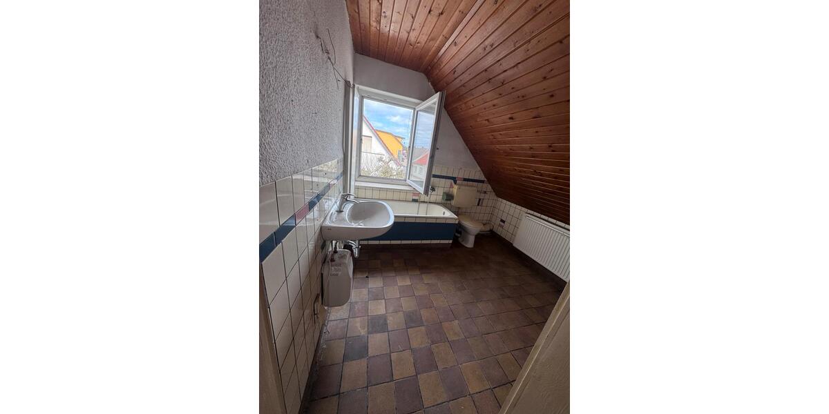 Einfamilienhaus Querfurt - 3 Zimmer, 110 m&sup2;, 120.000&euro; | Angebot:26108278