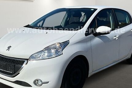 Peugeot 208 147.212 km 3.299 &euro; Brehna 06796