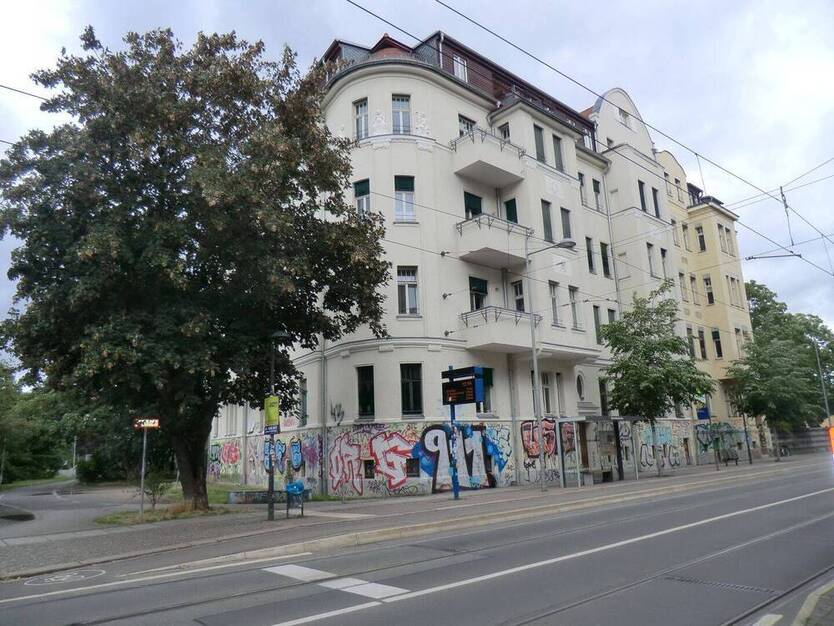 schicke, gute ausgestattete Wohnung an pulsierender Lützner Str.