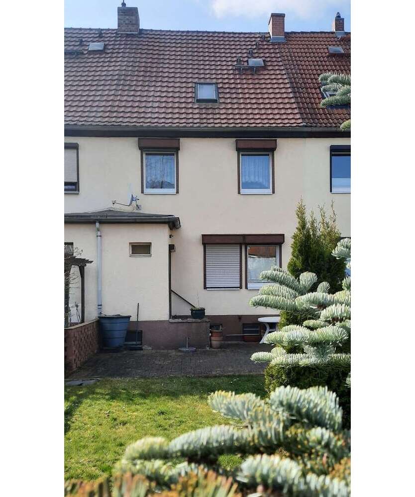 Haus zum Kaufen in Halle 179.000 € 77 m²