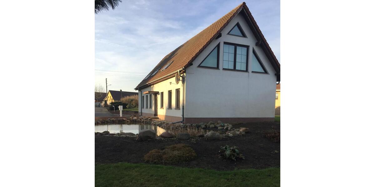 Einfamilienhaus Köthen (Anhalt) - 7 Zimmer, 180 m&sup2;, 340.000&euro; | Angebot:24272661