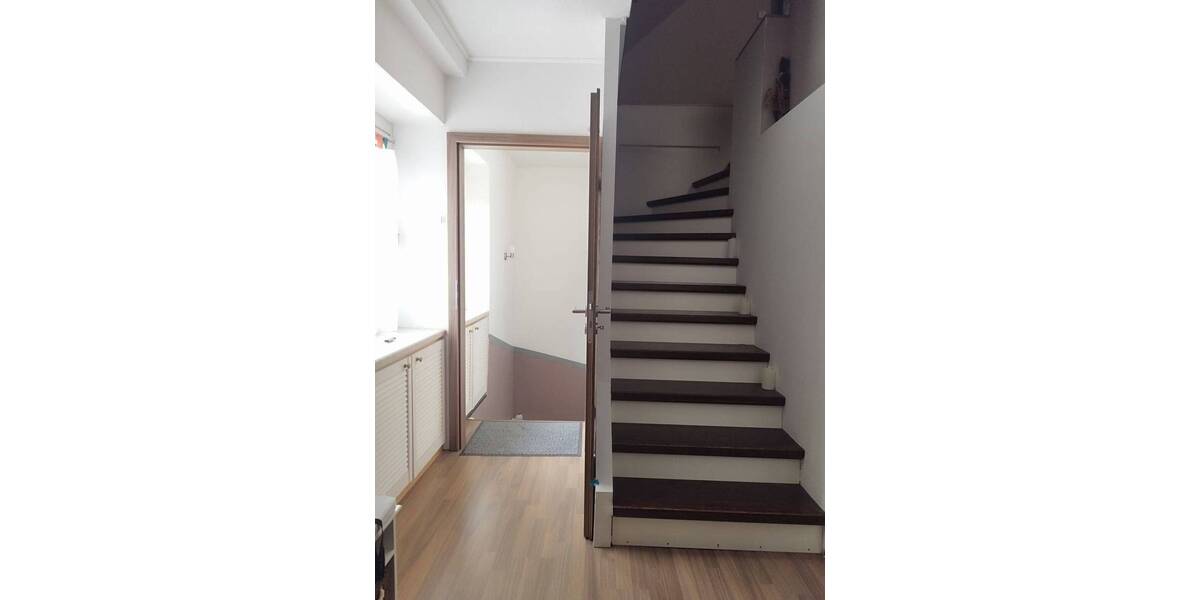 Gewerbeobjekt Halle (Saale) Gesundbrunnen - 9 Zimmer, 280 m&sup2;, 715.000&euro; | Angebot:25680282