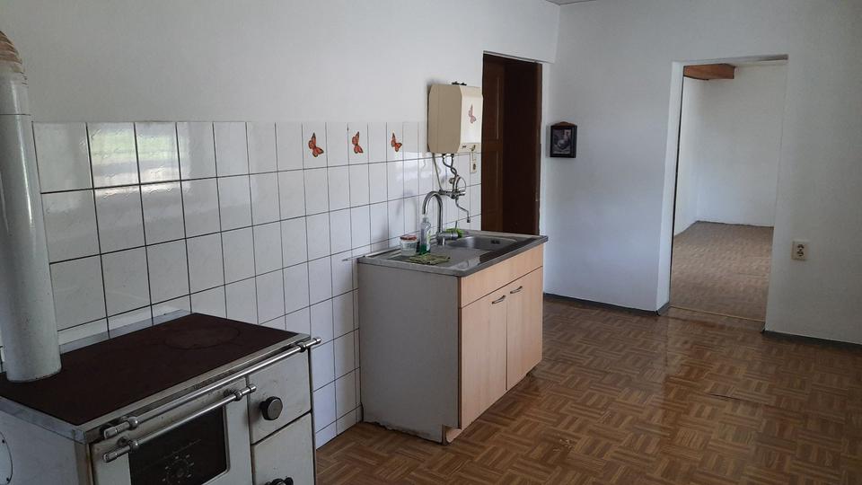 Erdgeschoßwohnung Salzatal - 3 Zimmer, 79 m&sup2;, 260&euro; | Angebot:25637923