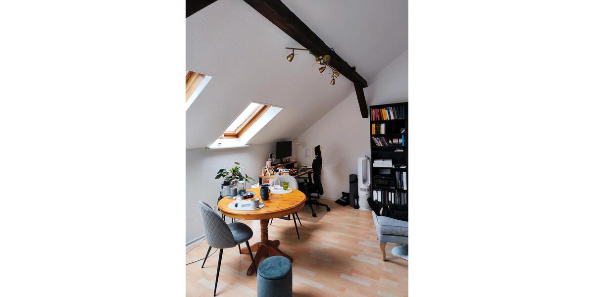 Dachgeschoßwohnung Halle (Saale) Büschdorf - 2.5 Zimmer, 47 m&sup2;, 380&euro; | Angebot:25829205