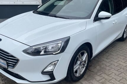 Ford Focus 57.998 km 16.399 &euro; Leuna 06237