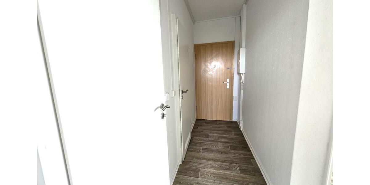 Etagenwohnung Halle (Saale) Halle-Neustadt - 3 Zimmer, 66 m&sup2;, 423&euro; | Angebot:26635043