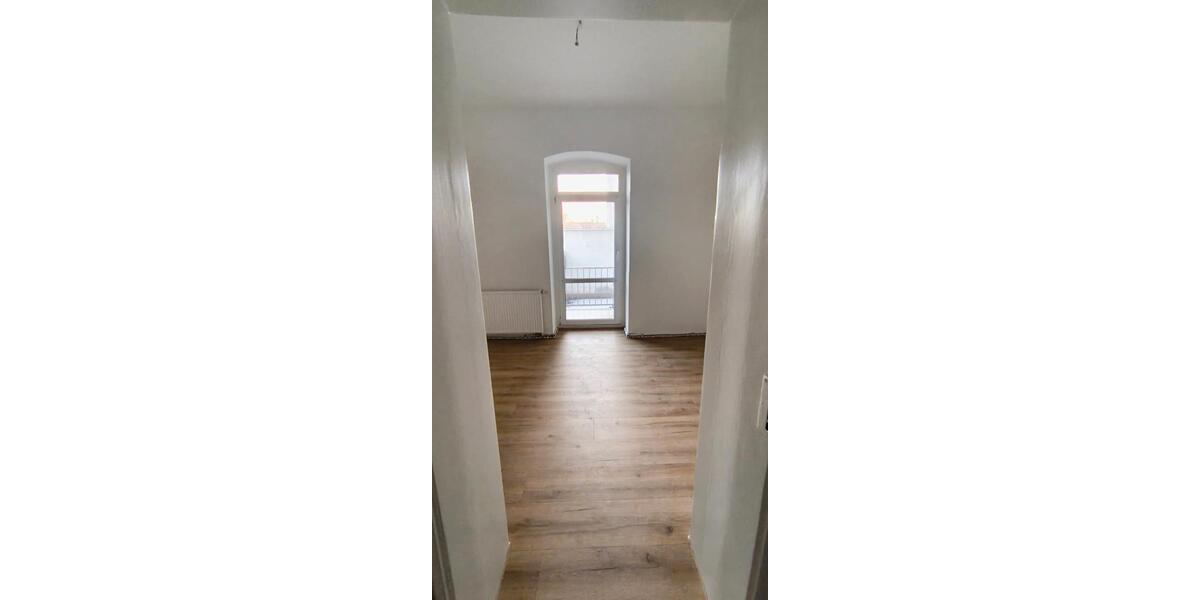 Erdgeschoßwohnung Halle (Saale) Damaschkestraße - 3 Zimmer, 80 m&sup2;, 720&euro; | Angebot:24795077
