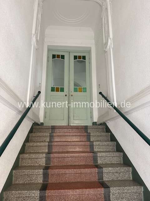 Haus zum Kaufen in Halle 1.950.000 € 1070 m²