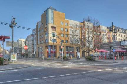 Wohnung zum Mieten in Halle 340 € 44.83 m²
