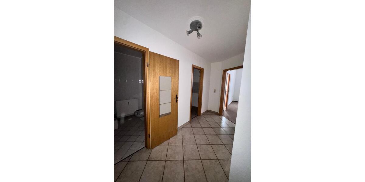 Erdgeschoßwohnung Bad Dürrenberg - 2 Zimmer, 54 m&sup2;, 351&euro; | Angebot:24784239