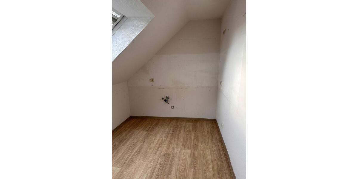 Maisonettenwohnung Eisleben (Lutherstadt) - 4 Zimmer, 87 m&sup2;, 522&euro; | Angebot:25143356