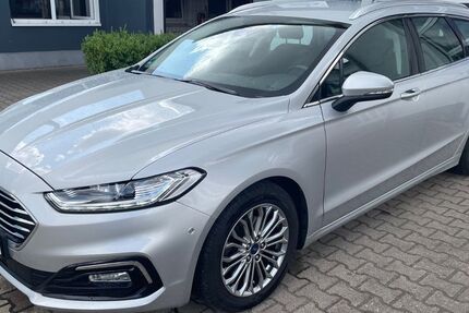 Ford Mondeo 72.998 km 21.499 &euro; Leuna 06237
