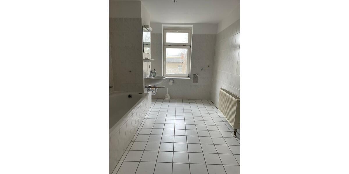 Etagenwohnung Halle (Saale) Damaschkestraße - 3 Zimmer, 68 m&sup2;, 515&euro; | Angebot:25544483