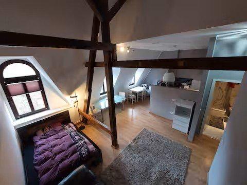 Dachgeschoßwohnung Halle (Saale) - 4 Zimmer, 87 m&sup2;, 1.250&euro; | Angebot:26383901