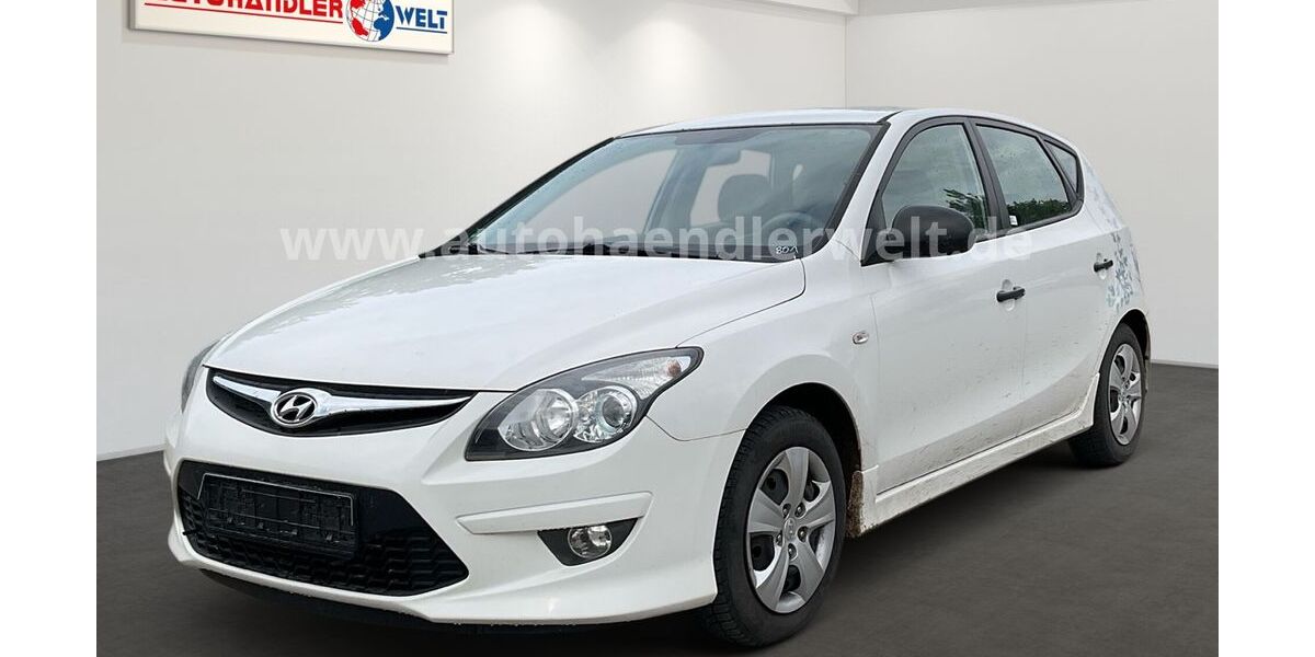Hyundai i30 128.253 km 3.299 &euro; Brehna 06796