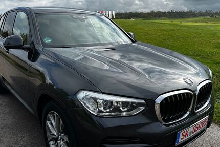 BMW X3 84.000 km 29.999 € HALLE 06116