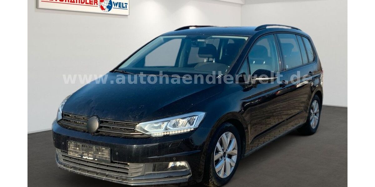 VW Touran 217.878 km 9.199 &euro; Brehna 06796