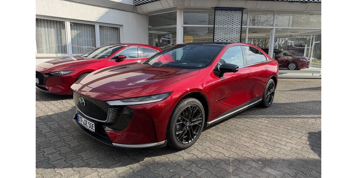 Mazda 6e 1.500 km 40.900 &euro; Bitterfeld-Wolfen 06766