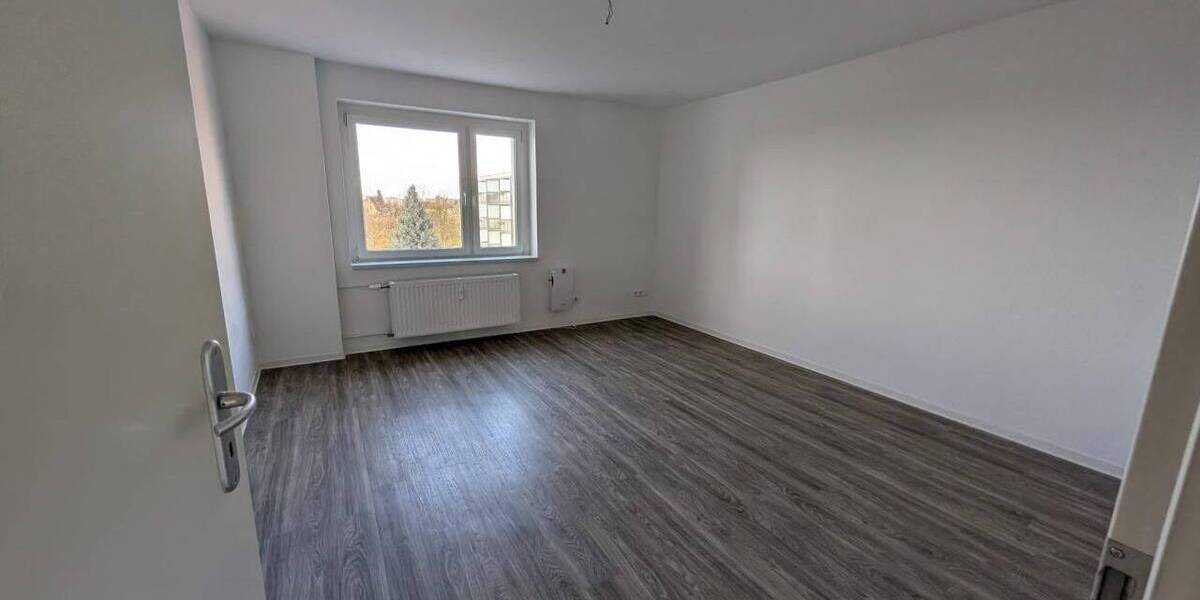 Etagenwohnung Schkeuditz Altscherbitz - 4 Zimmer, 82 m&sup2;, 740&euro; | Angebot:25727321