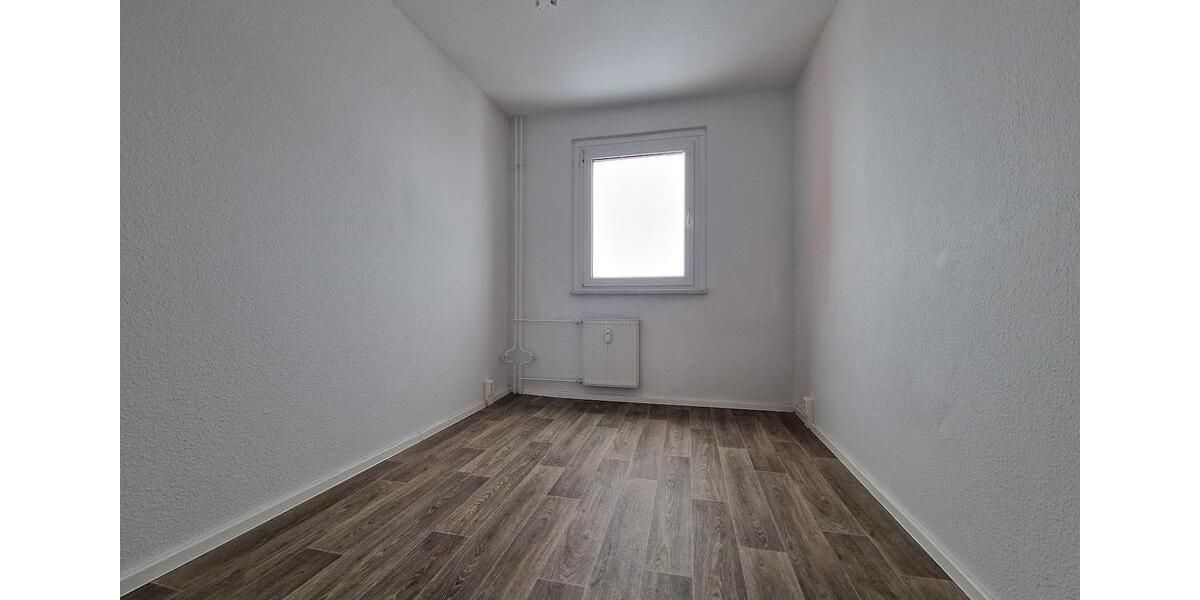 Etagenwohnung Halle (Saale) Halle-Neustadt - 3 Zimmer, 56 m&sup2;, 290&euro; | Angebot:24352061