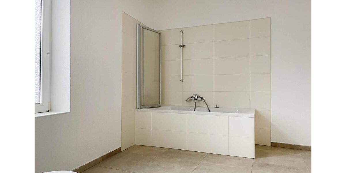 Maisonettenwohnung Halle (Saale) Am Wasserturm/Thaerviertel - 5 Zimmer, 196 m&sup2;, 1.570&euro; | Angebot:24428108