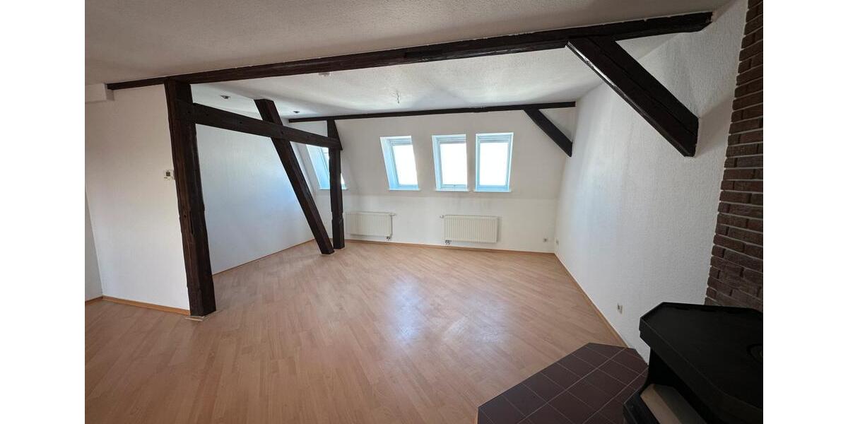 Dachgeschoßwohnung Halle (Saale) Damaschkestraße - 2 Zimmer, 79 m&sup2;, 753&euro; | Angebot:26326586