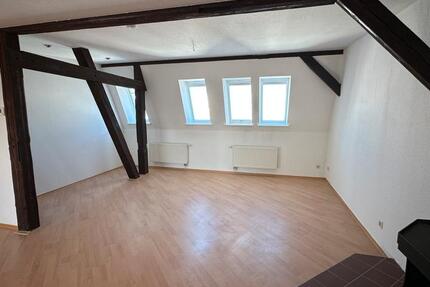 Wohnung Halle (Saale) Damaschkestraße - 2 Zimmer, 79 m&sup2;, 753&euro; | Angebot:26326586
