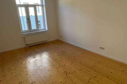 Wohnung Halle Büschdorf - 2 Zimmer, 55 m&sup2;, 595&euro; | Angebot:27167524