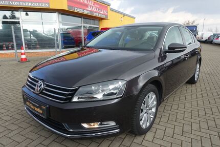 VW Passat 111.405 km 8.850 &euro; Bad Lauchstädt 06246