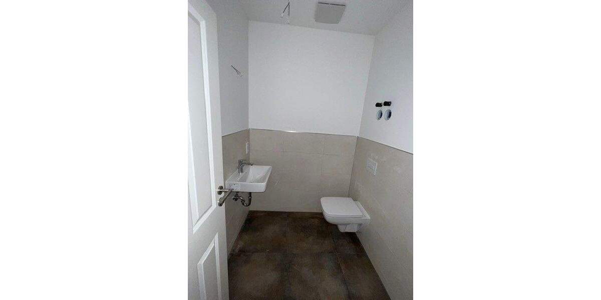 Etagenwohnung Halle (Saale) Innenstadt - 4 Zimmer, 105 m&sup2;, 335.000&euro; | Angebot:25250550