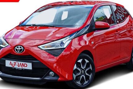 Toyota Aygo (X) 34.780 km 12.990 &euro; Halle 06122