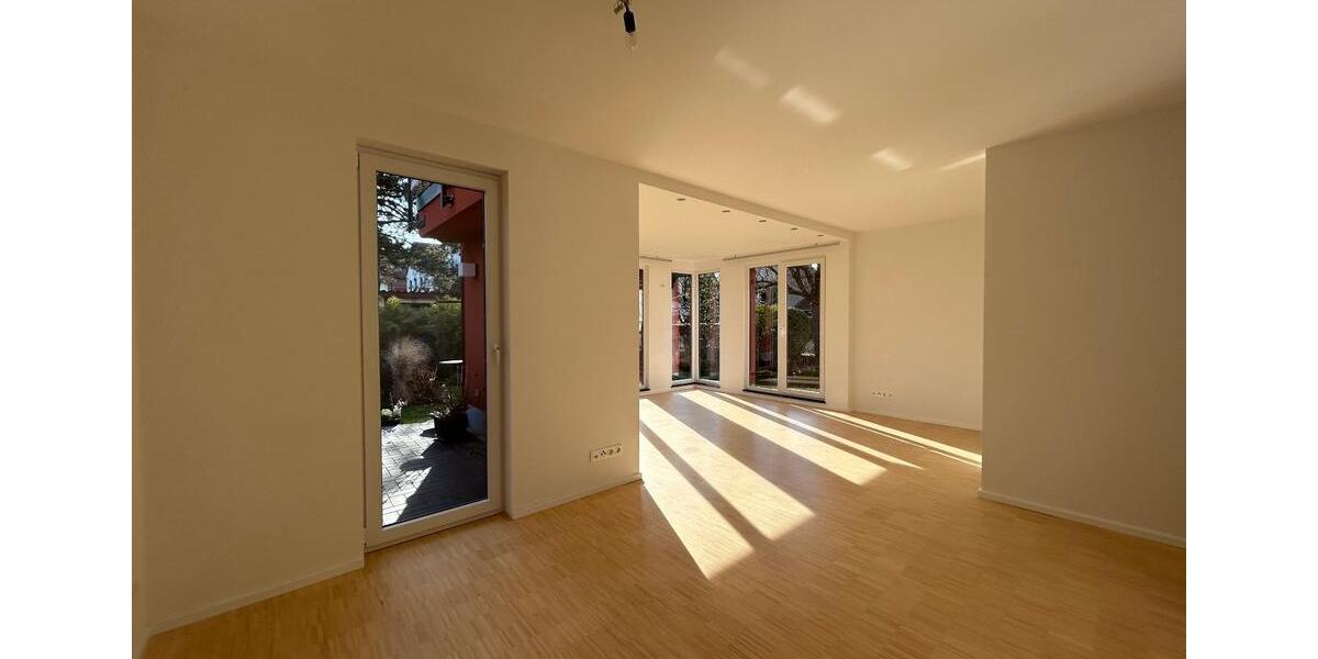 Erdgeschoßwohnung Halle (Saale) Frohe Zukunft - 3 Zimmer, 91 m&sup2;, 1.350&euro; | Angebot:25943685