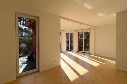 Wohnung Halle (Saale) Frohe Zukunft - 3 Zimmer, 91 m&sup2;, 1.350&euro; | Angebot:25943685