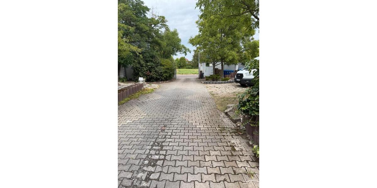 Reihenhaus Schkeuditz - 5 Zimmer, 130 m&sup2;, 1.250&euro; | Angebot:27624023